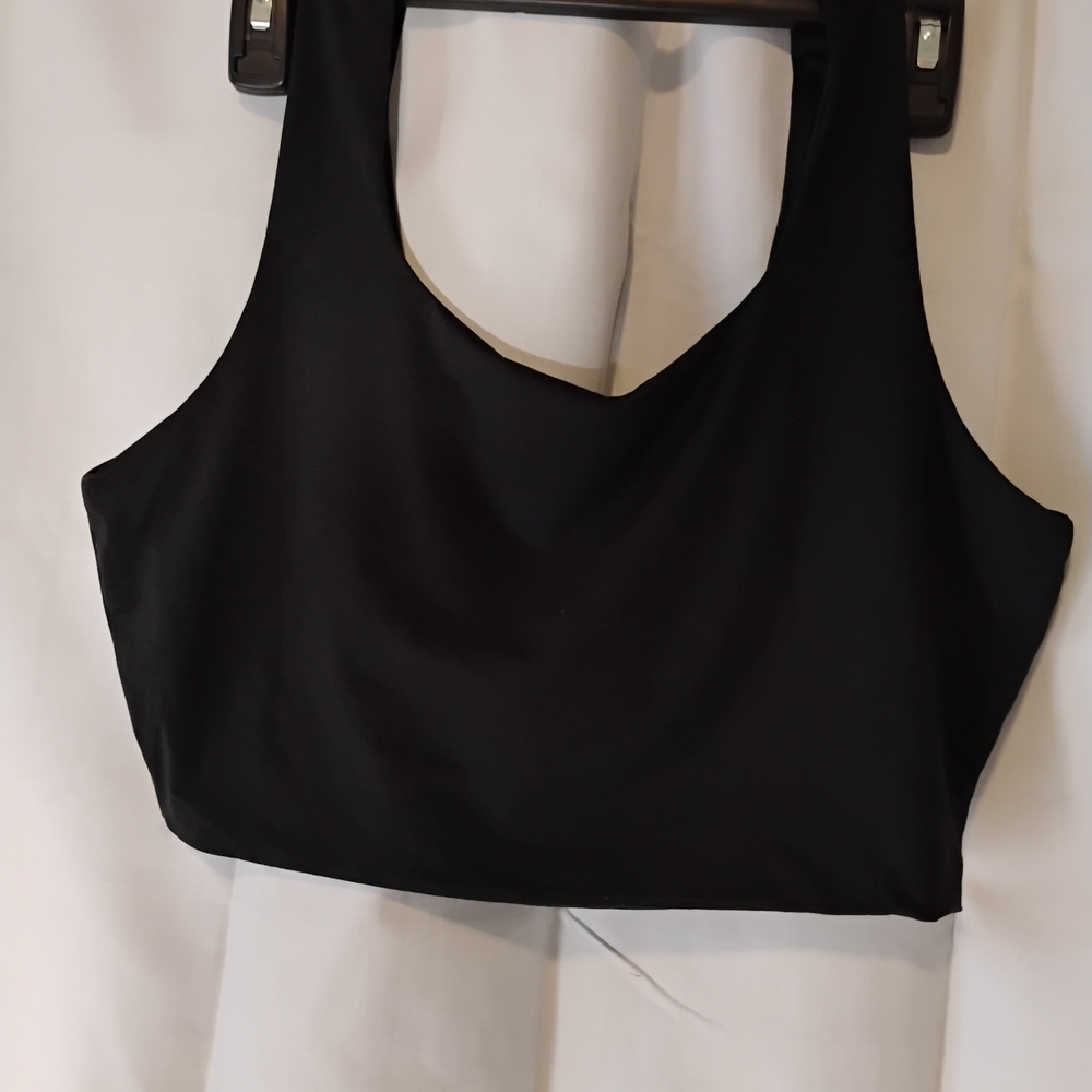 Fashion Nova Elegant Black Top Size L